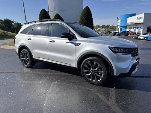 Sparkling Silver 2021 Kia Sorento EX