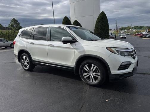 White 2016 Honda Pilot EX-L