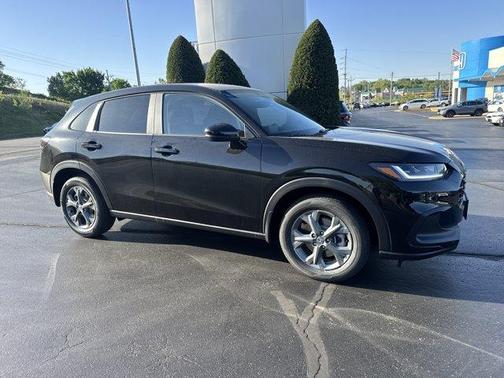 Crystal Black Pearl 2026 Honda HR-V LX