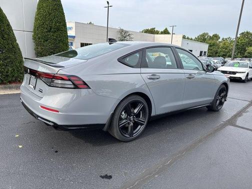 2025 Honda Accord Hybrid Sport-L
