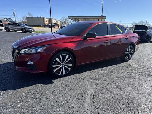 2020 Nissan Altima 2.5 SR