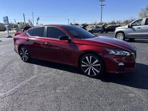 2020 Nissan Altima 2.5 SR