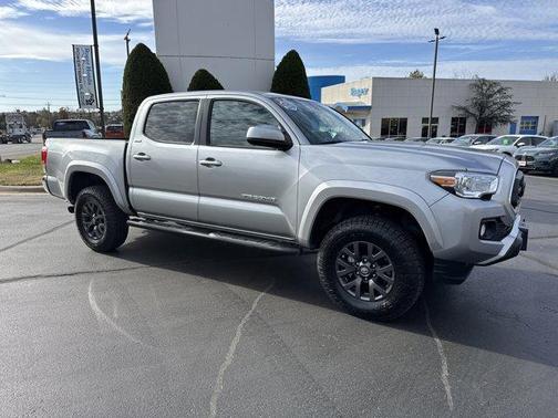 2023 Toyota Tacoma SR5