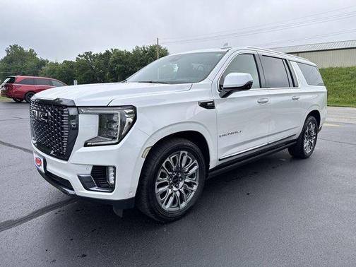 2023 GMC Yukon XL Denali Ultimate