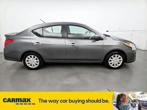 2018 Nissan Versa SV
