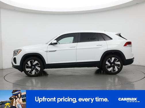 2024 Volkswagen Atlas Cross Sport SE w/Tech