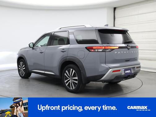 2022 Nissan Pathfinder Platinum