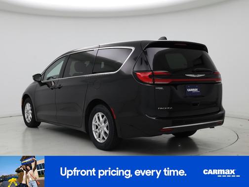 Black 2023 Chrysler Pacifica Touring L