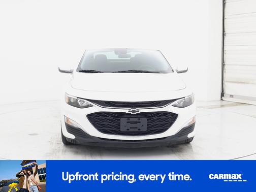 White 2024 Chevrolet Malibu RS