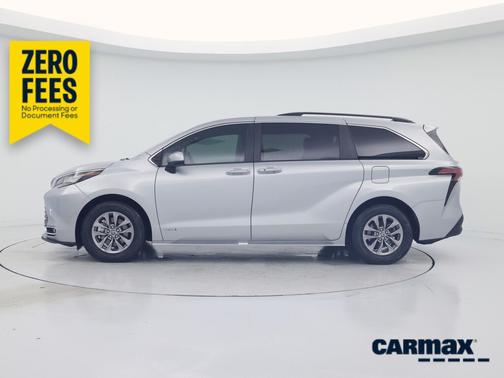 Silver 2021 Toyota Sienna XLE