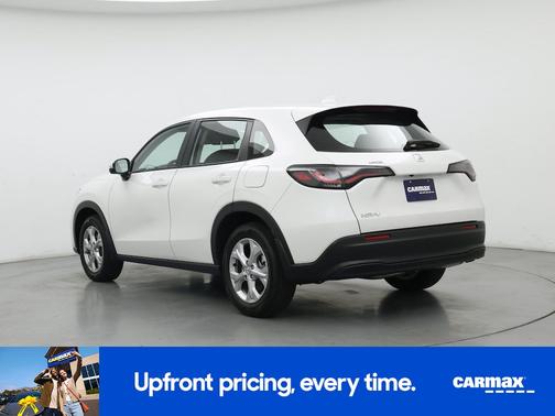 White 2025 Honda HR-V LX