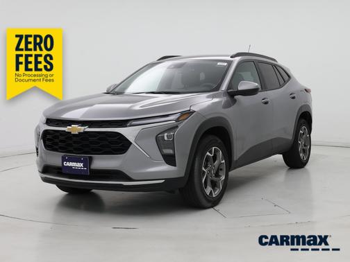 Gray 2025 Chevrolet Trax LT
