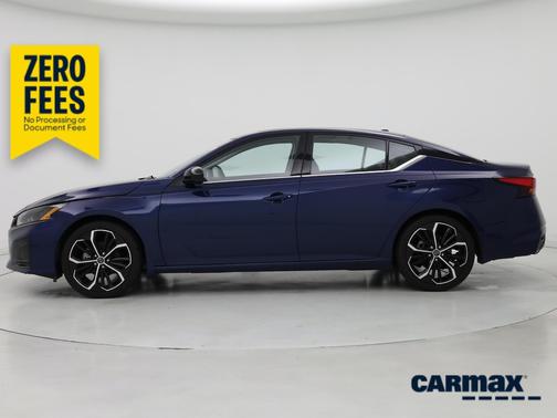 Blue 2024 Nissan Altima SR
