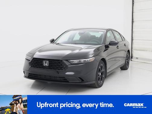 Black 2025 Honda Accord SE