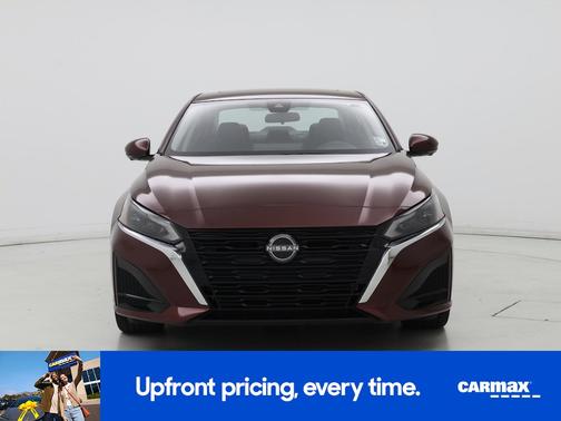 Red 2023 Nissan Altima SL
