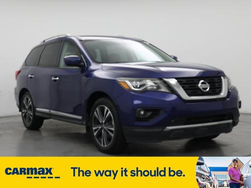 2017 Nissan Pathfinder Platinum