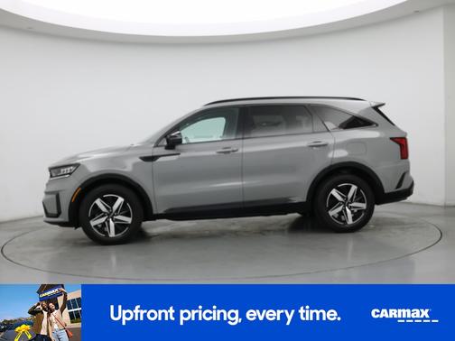 Gray 2023 Kia Sorento EX