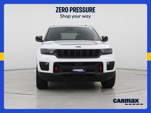 White 2022 Jeep Grand Cherokee Trailhawk