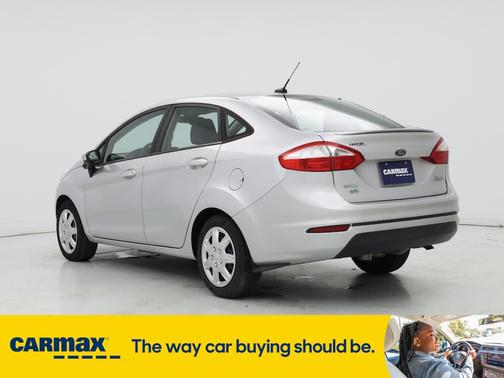 2016 Ford Fiesta SE