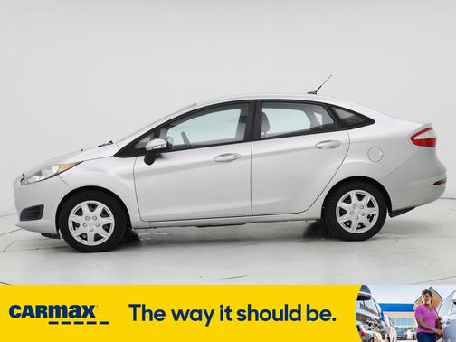 2016 Ford Fiesta SE