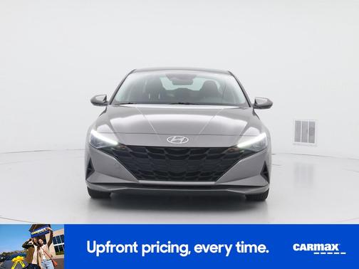 2021 Hyundai ELANTRA SE