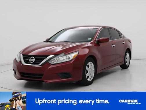Red 2018 Nissan Altima S