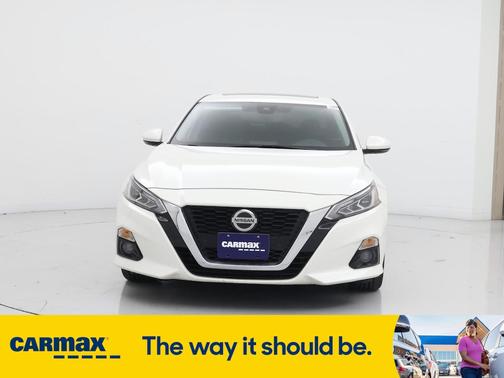 2019 Nissan Altima SV