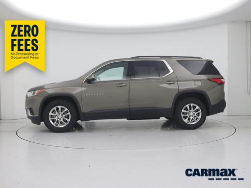 Gray 2020 Chevrolet Traverse LT Leather