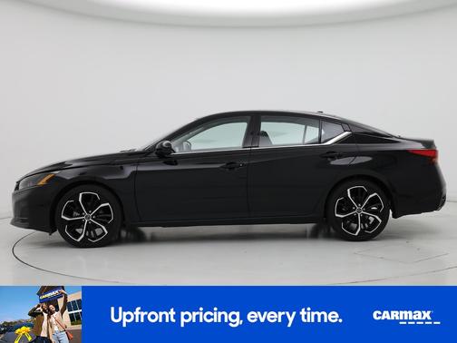 2023 Nissan Altima SR