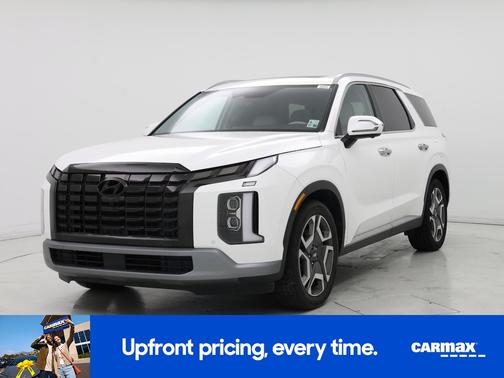 White 2023 Hyundai PALISADE Limited