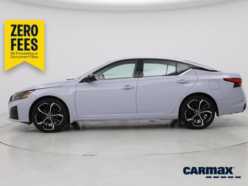 Gray 2024 Nissan Altima SR