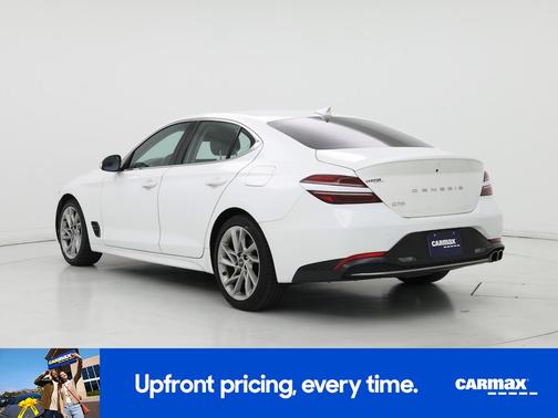 White 2022 Genesis G70 2.0T