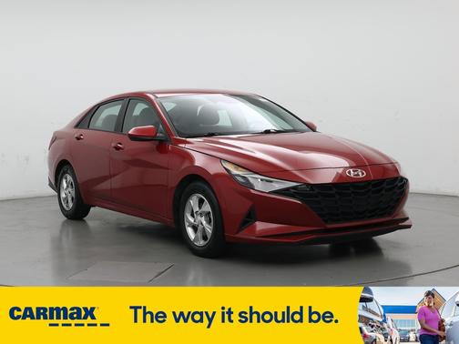 2022 Hyundai ELANTRA SE