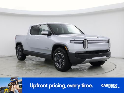 Silver 2025 Rivian R1T Adventure Dual-Motor Standard