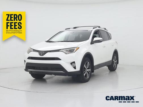 White 2018 Toyota RAV4 XLE