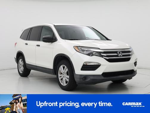 White 2016 Honda Pilot LX