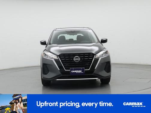 Gray 2024 Nissan Kicks S