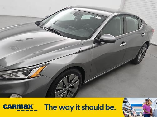 2022 Nissan Altima SV