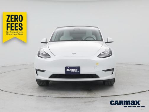 White 2023 Tesla Model Y Long Range
