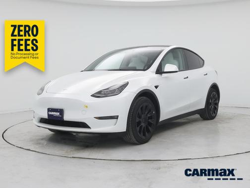 White 2023 Tesla Model Y Long Range