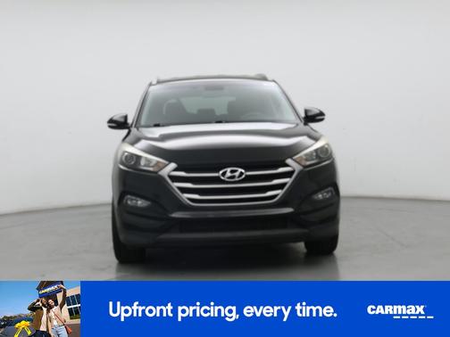 Black 2017 Hyundai TUCSON SE Plus