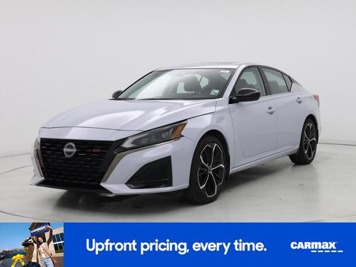 Gray 2024 Nissan Altima SR