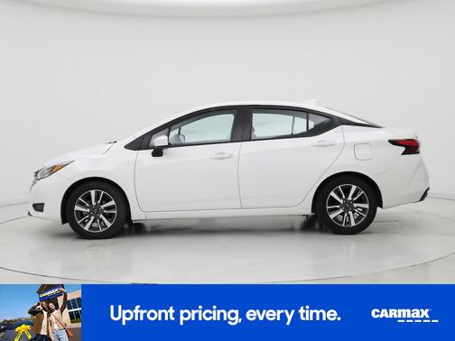 White 2025 Nissan Versa SV