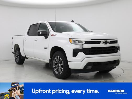 White 2022 Chevrolet Silverado 1500 RST