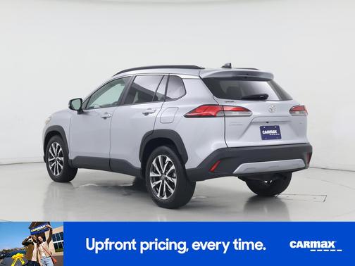 2025 Toyota Corolla Cross XLE