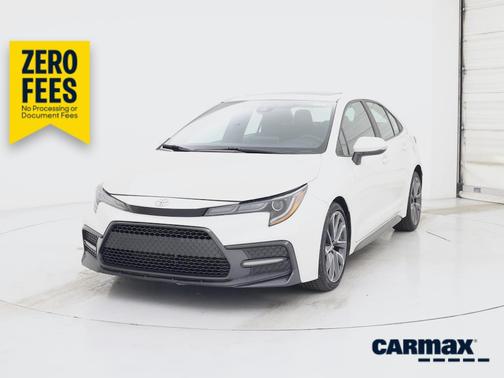 White 2021 Toyota Corolla SE