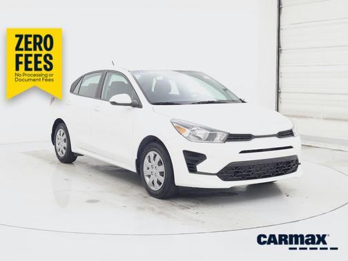 White 2023 Kia Rio LX