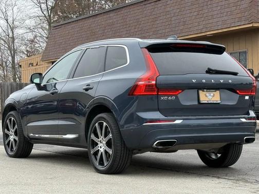 2021 Volvo XC60 Recharge Plug-In Hybrid T8 Inscription