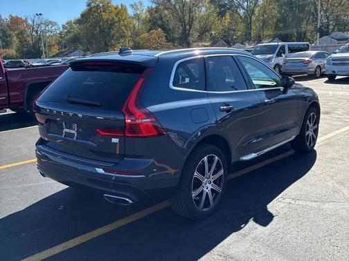 2021 Volvo XC60 Recharge Plug-In Hybrid T8 Inscription