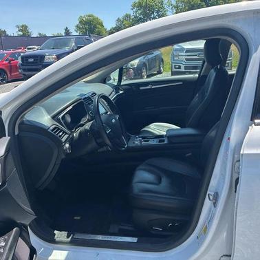 Oxford White 2019 Ford Fusion Titanium